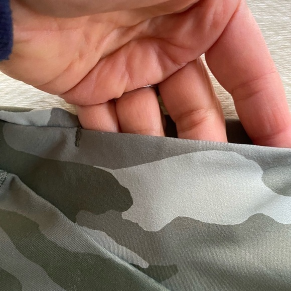 Aerie Camo Leggings Chill Play Move sz Small - Picture 5 of 5